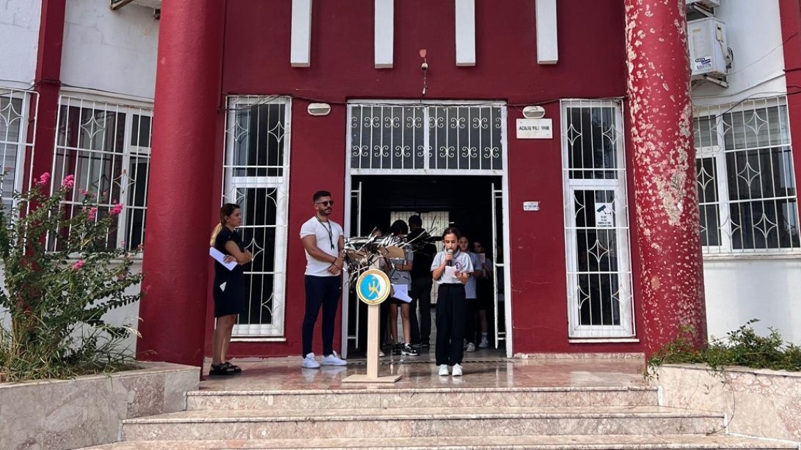 İlköğretim Haftası Okulumuzda Yapılan Etkinlik ve Törenle Kutlandı